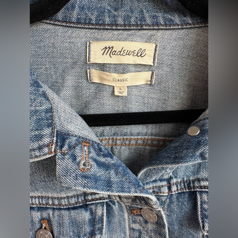 Madewell Classic Fit Premium Denim Jean Jacket | Size Large - Picture 13 of 16